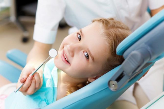 Как часто нужно водить ребенка к стоматологу?